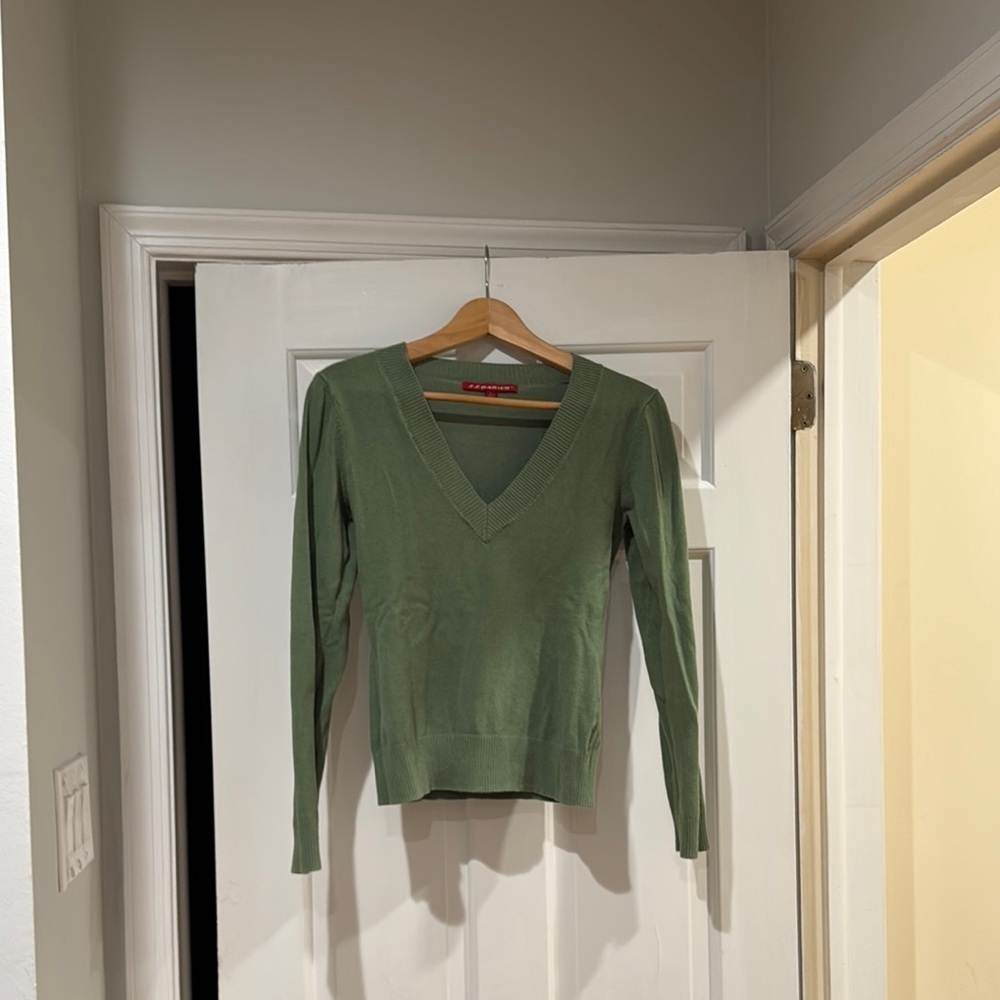 Vintage JJ Basics Green V-Neck Women's Sweater
